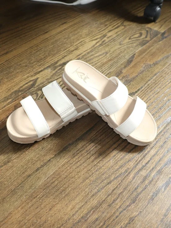 Reef Kids Banded Horizon Hi Slide Sandals size 4 cream dual padded straps - Picture 2 of 15